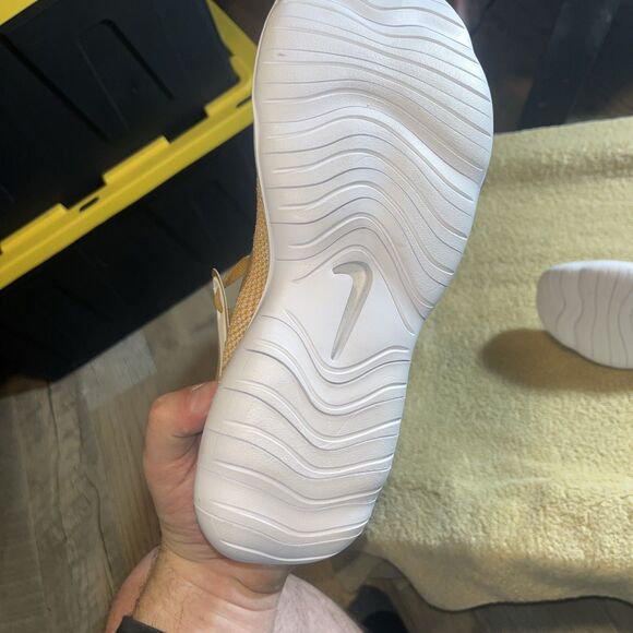 Nike Flex Size 10 Running Shoe Promo Sample Mustard Brown White main image 8